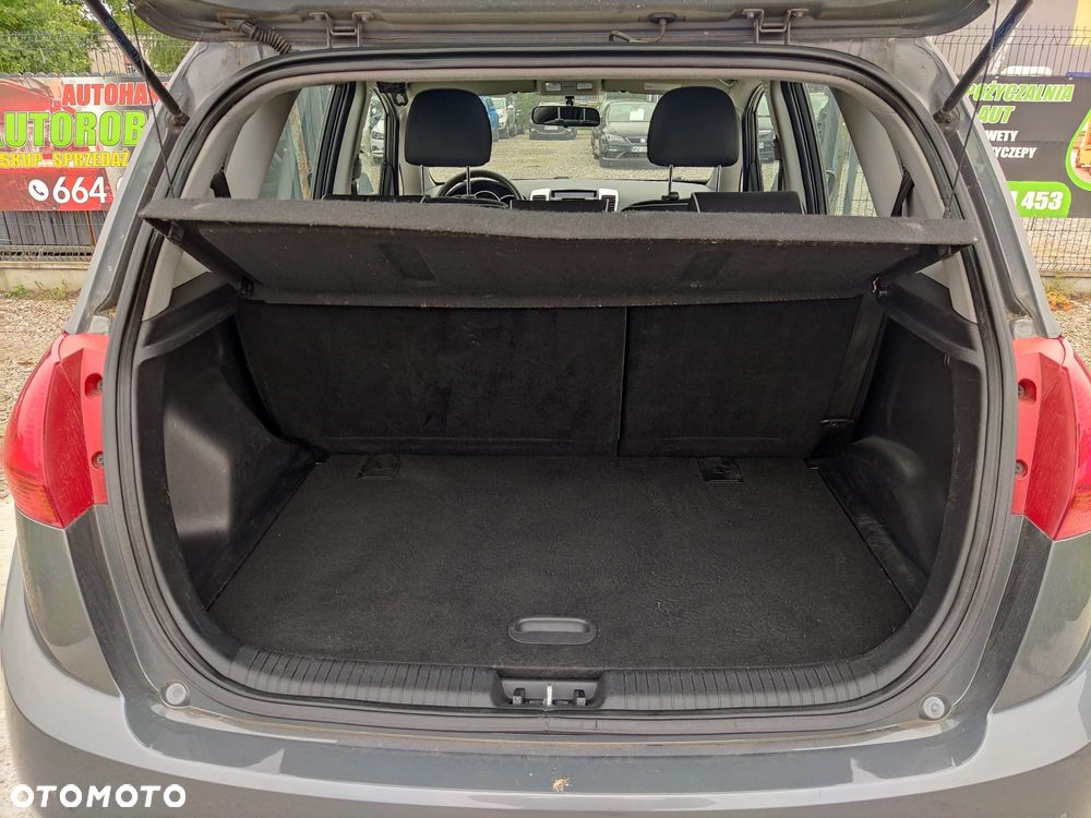 Kia Venga 1.4 Business Line - 18