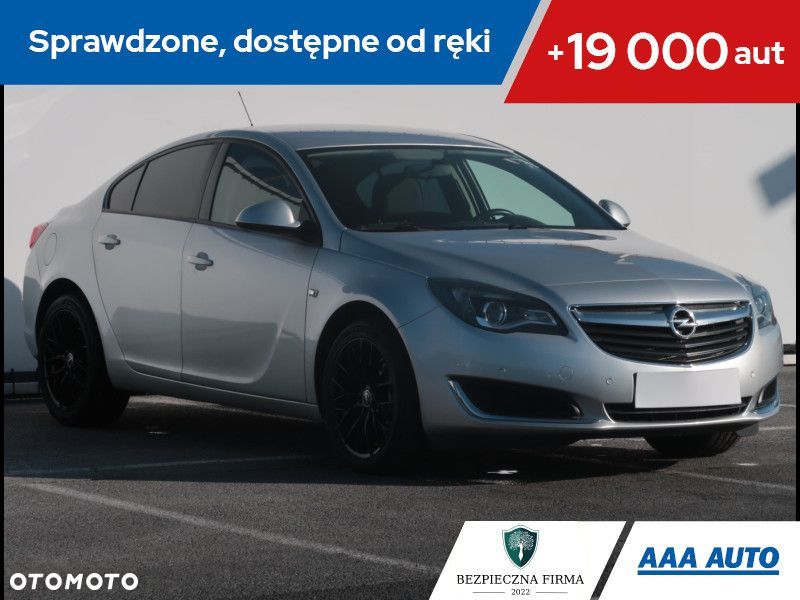 Opel Insignia - 1