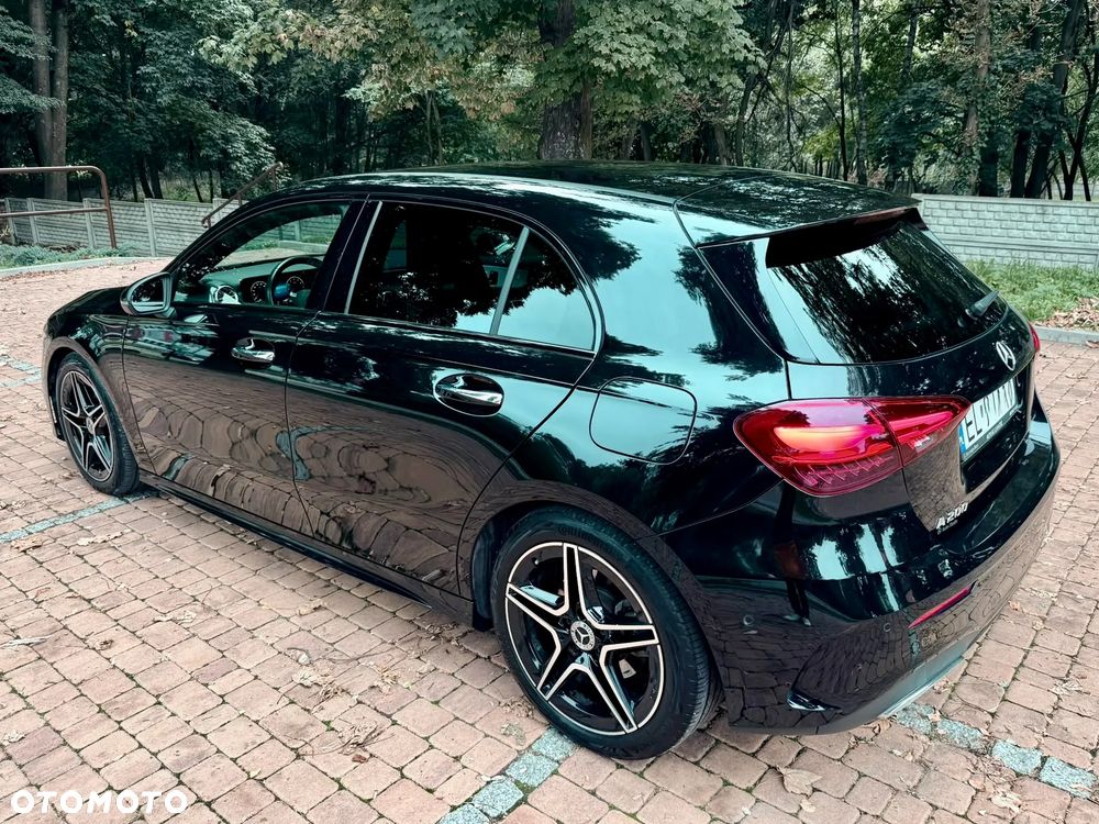 Mercedes-Benz A-Class 2023 photo 3