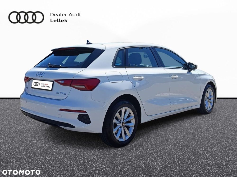 Audi A3 Sportback - 6