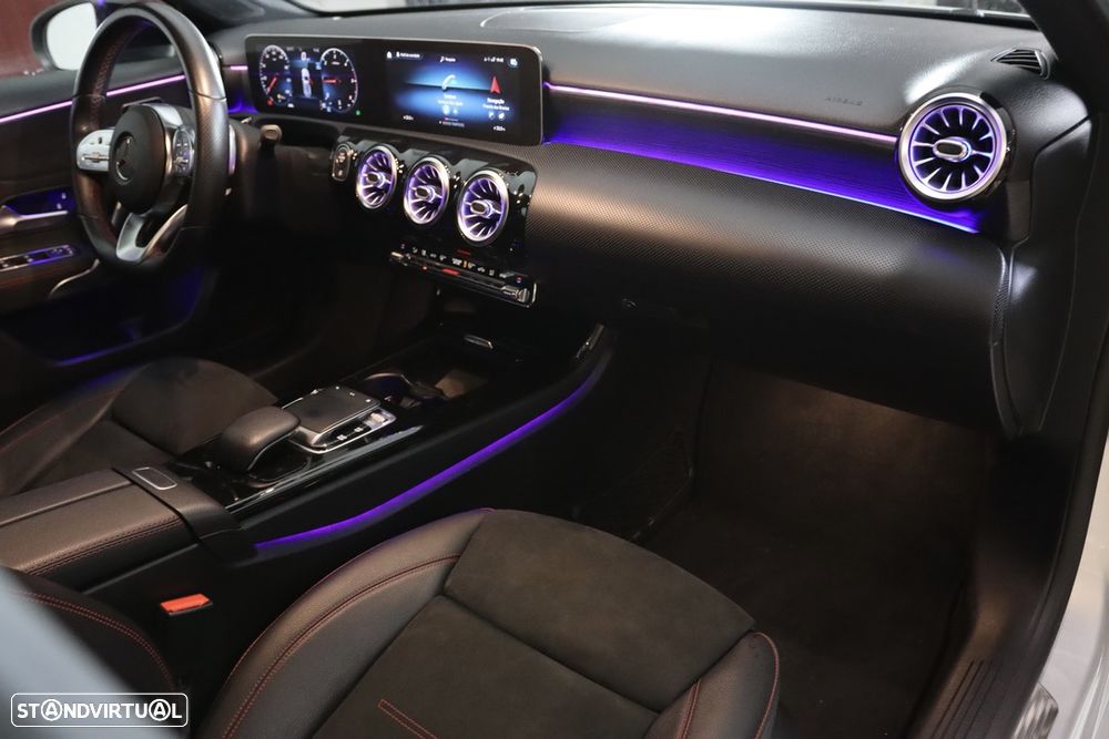 Mercedes-Benz A 180 d 7G-DCT AMG Line - 20