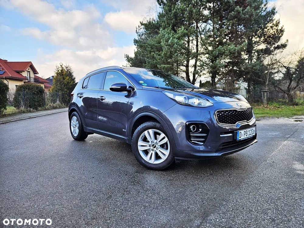 Kia Sportage 2.0 CRDI 4WD Automatik Dream-Team Edition - 4