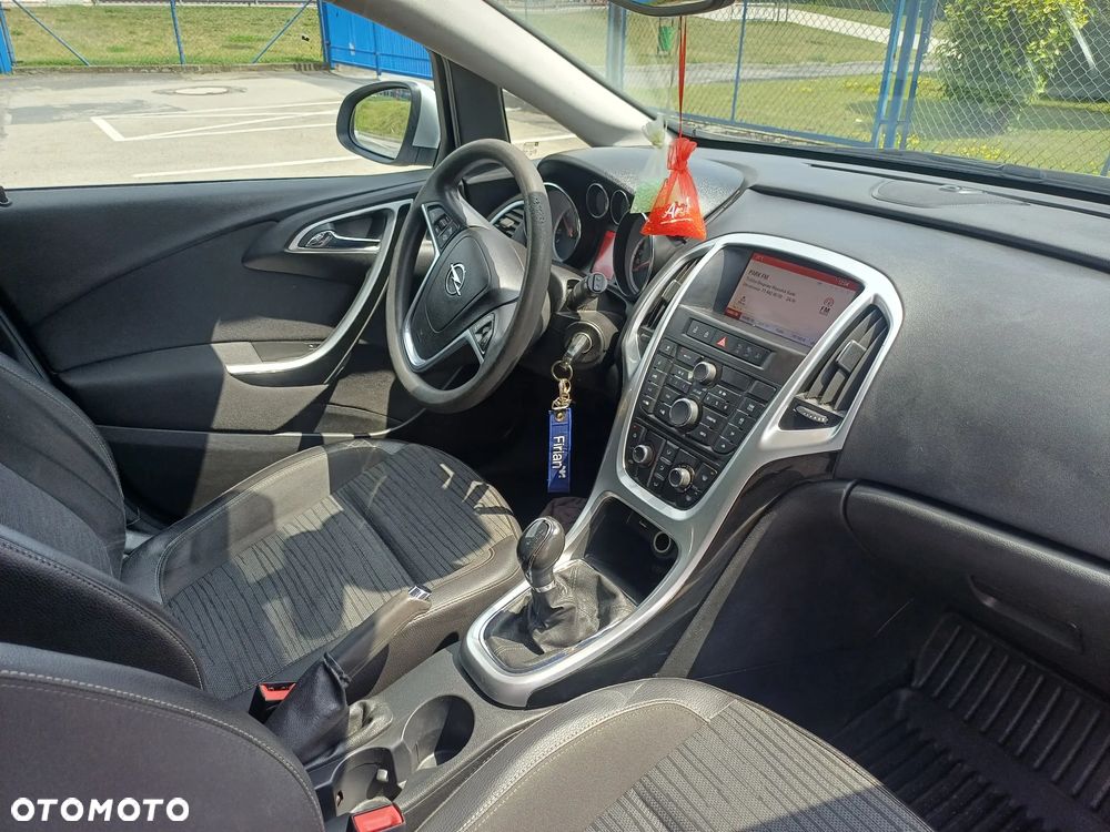 Opel Astra IV 1.6 CDTI Sport - 8