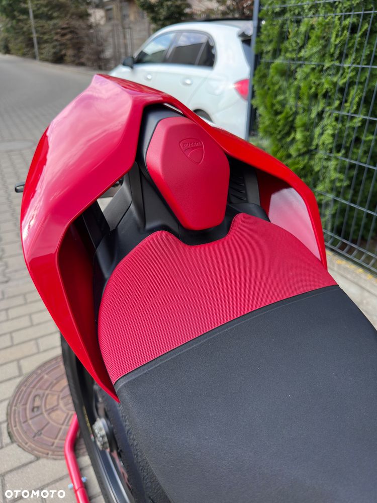 Ducati Panigale V4S - 17