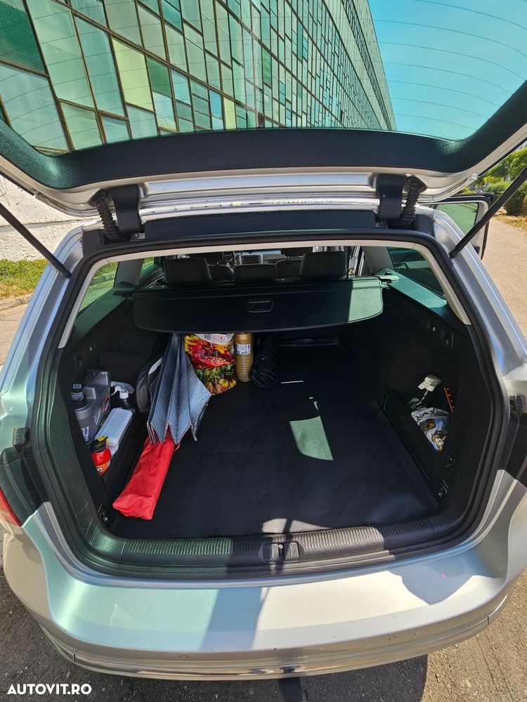 Volkswagen Passat 2.0 TDI Highline - 8