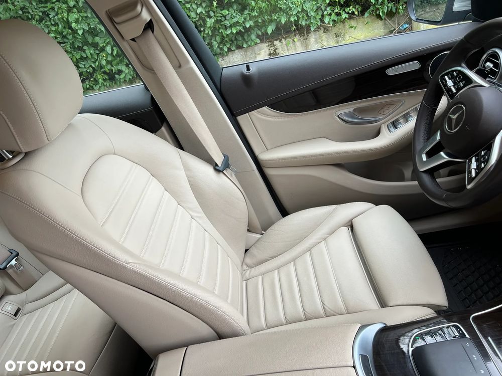 Mercedes-Benz GLC 200 4Matic 9G-TRONIC Exclusive - 15
