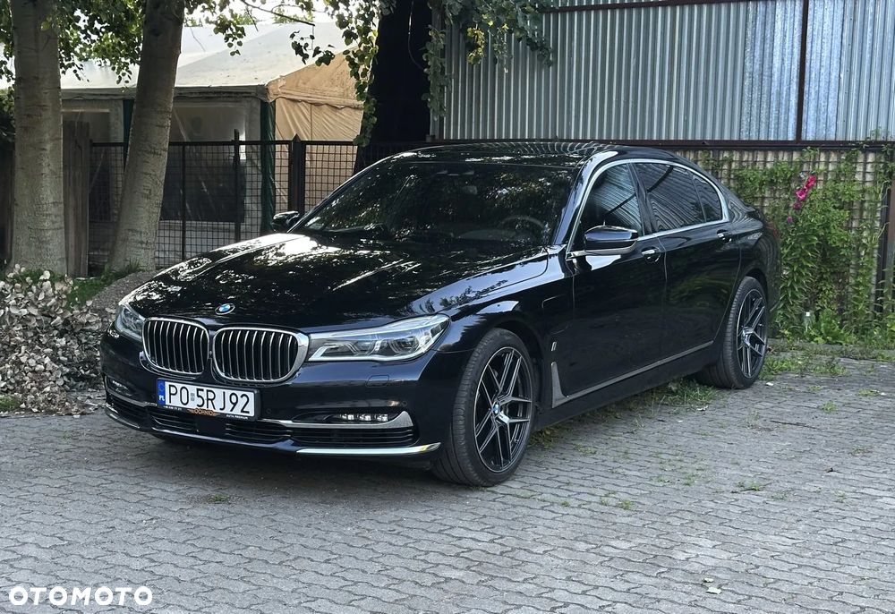 BMW Seria 7 740Le xDrive iPerformance - 6