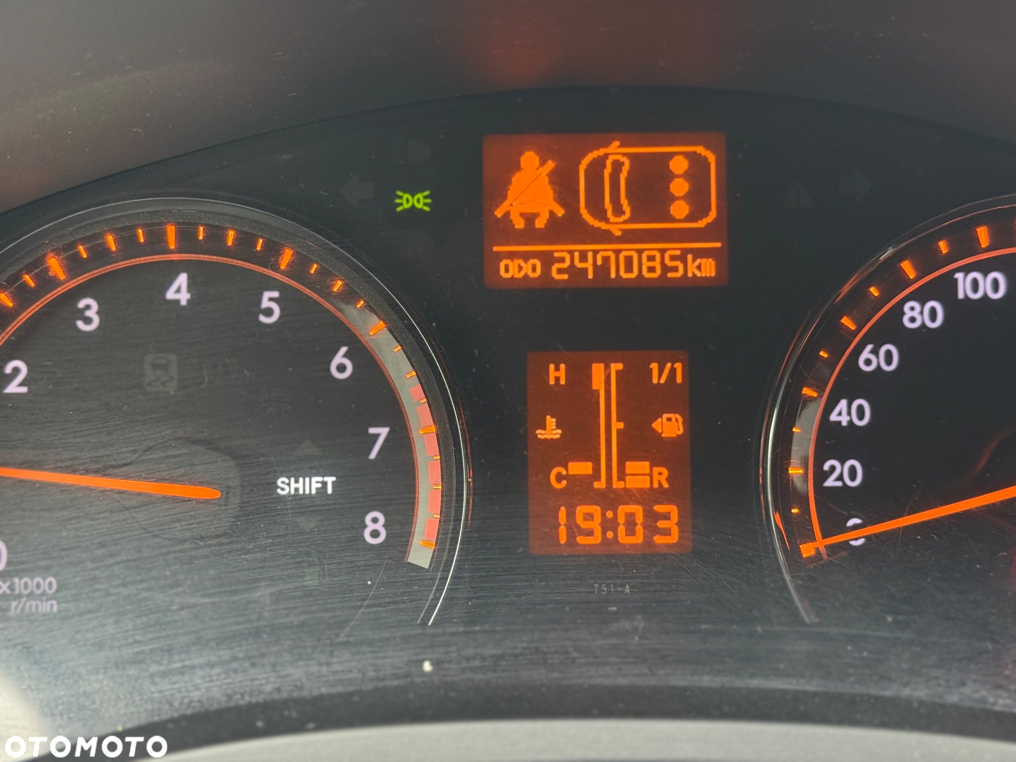 Toyota Avensis Combi 1.8 Sol - 3