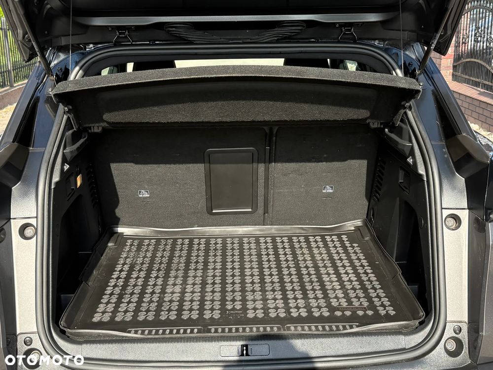 Peugeot 3008 1.5 BlueHDi GT Pack S&S EAT8 - 36