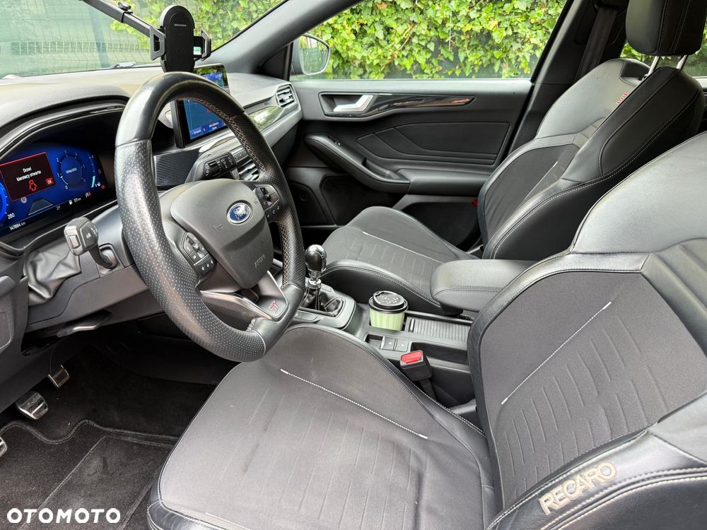 Ford Focus 2.0 EcoBlue ST - 8