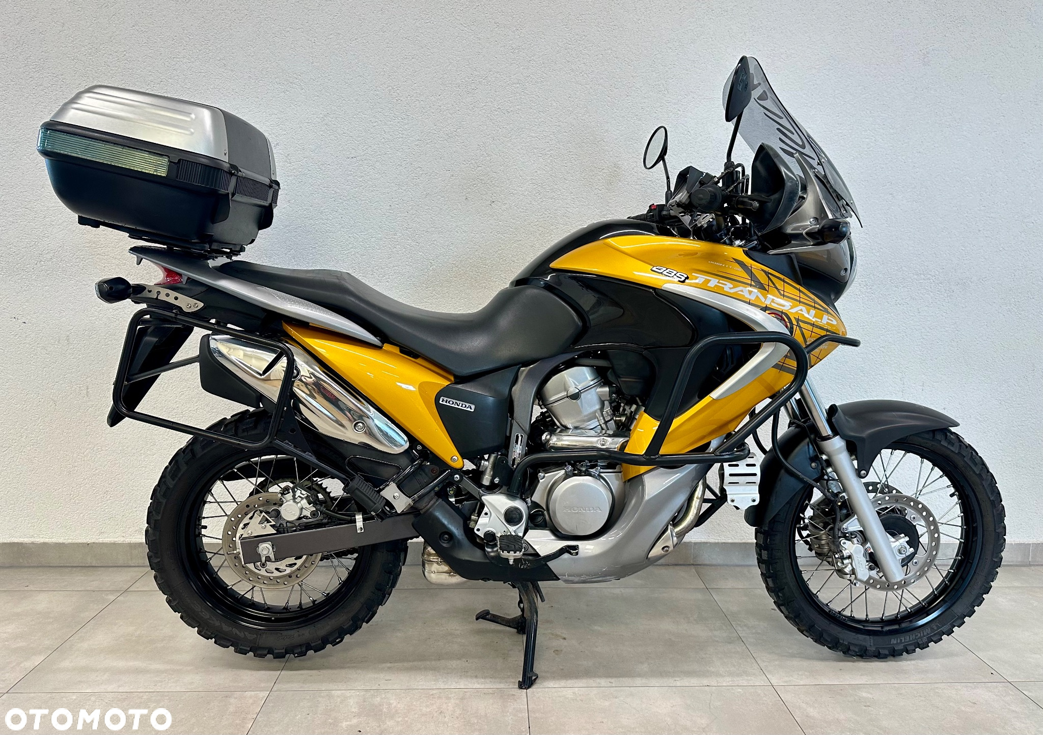 Honda XL