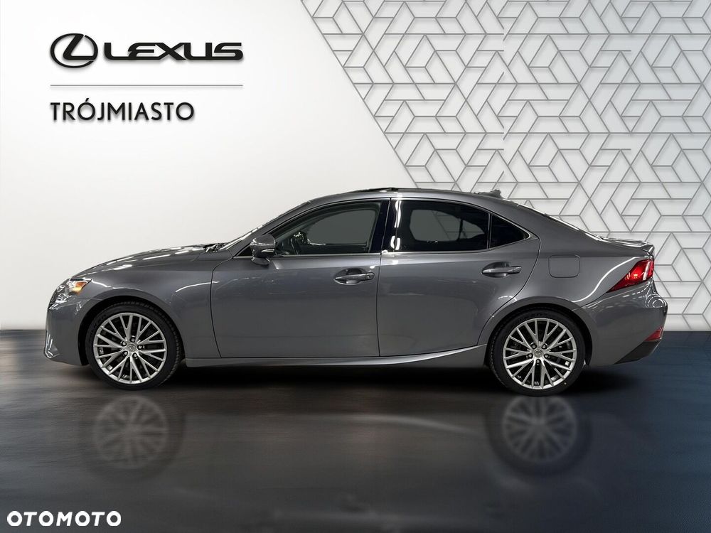 Lexus IS 200t Prestige - 3