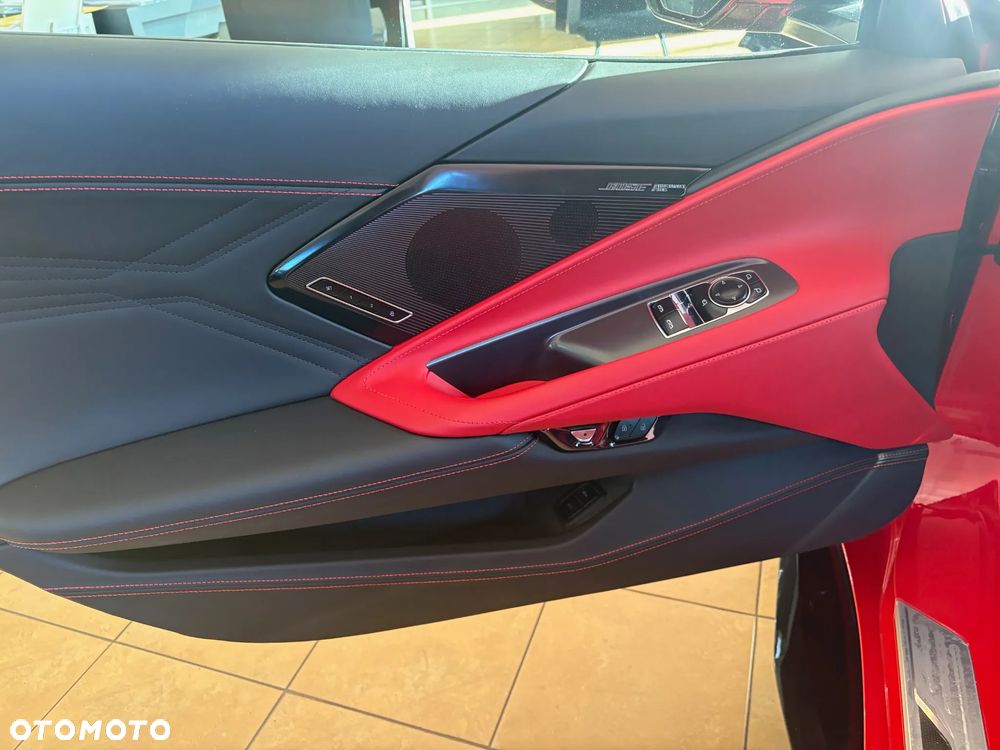 Chevrolet Corvette - 7