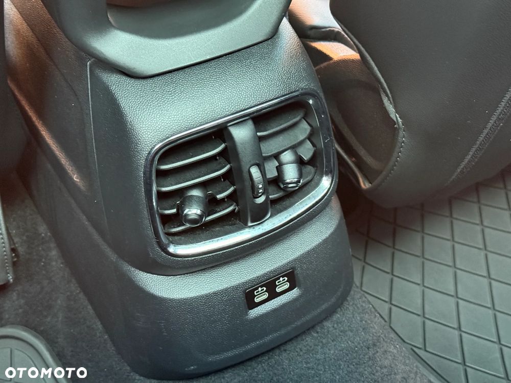 MINI John Cooper Works ALL4 sport - 20