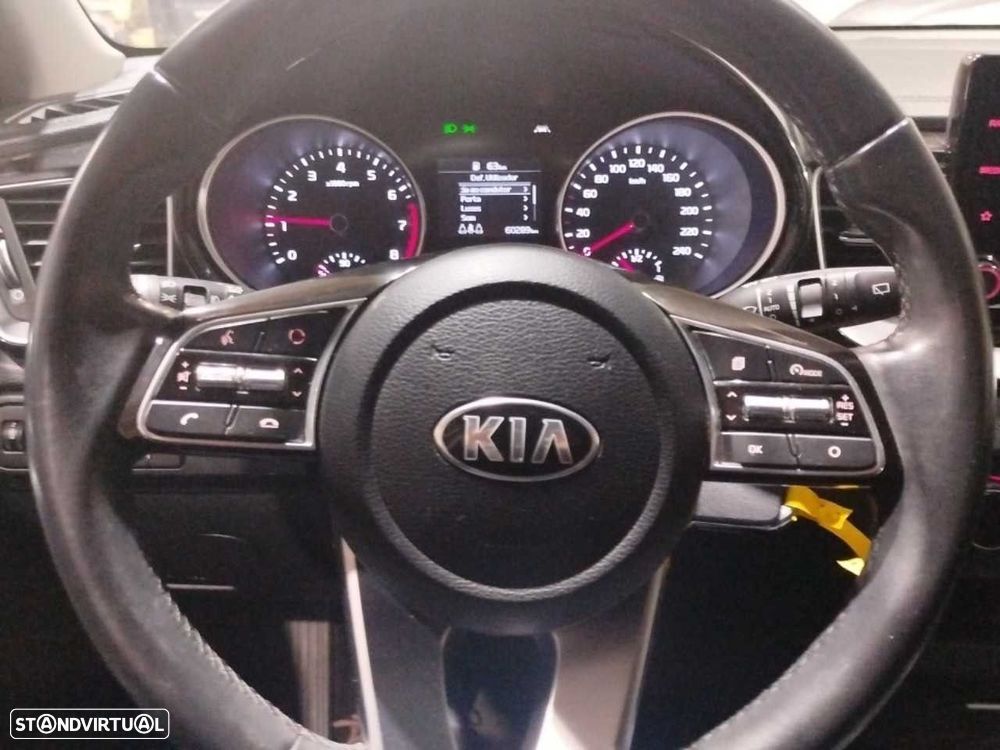 Kia Ceed SW 1.0 T-GDI Drive - 15