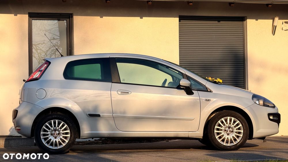 Fiat Punto Evo 1.4 8V Active - 11