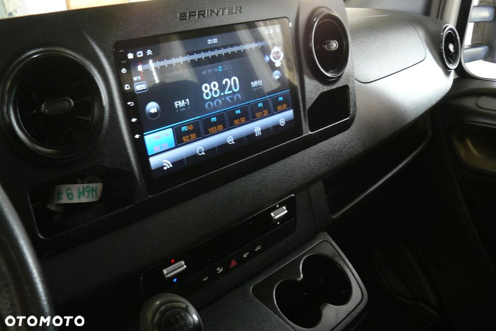Mercedes-Benz SPRINTER 907. 170 KONI. Salon PL. 1 wł. poduszk pneumatyczne - 18