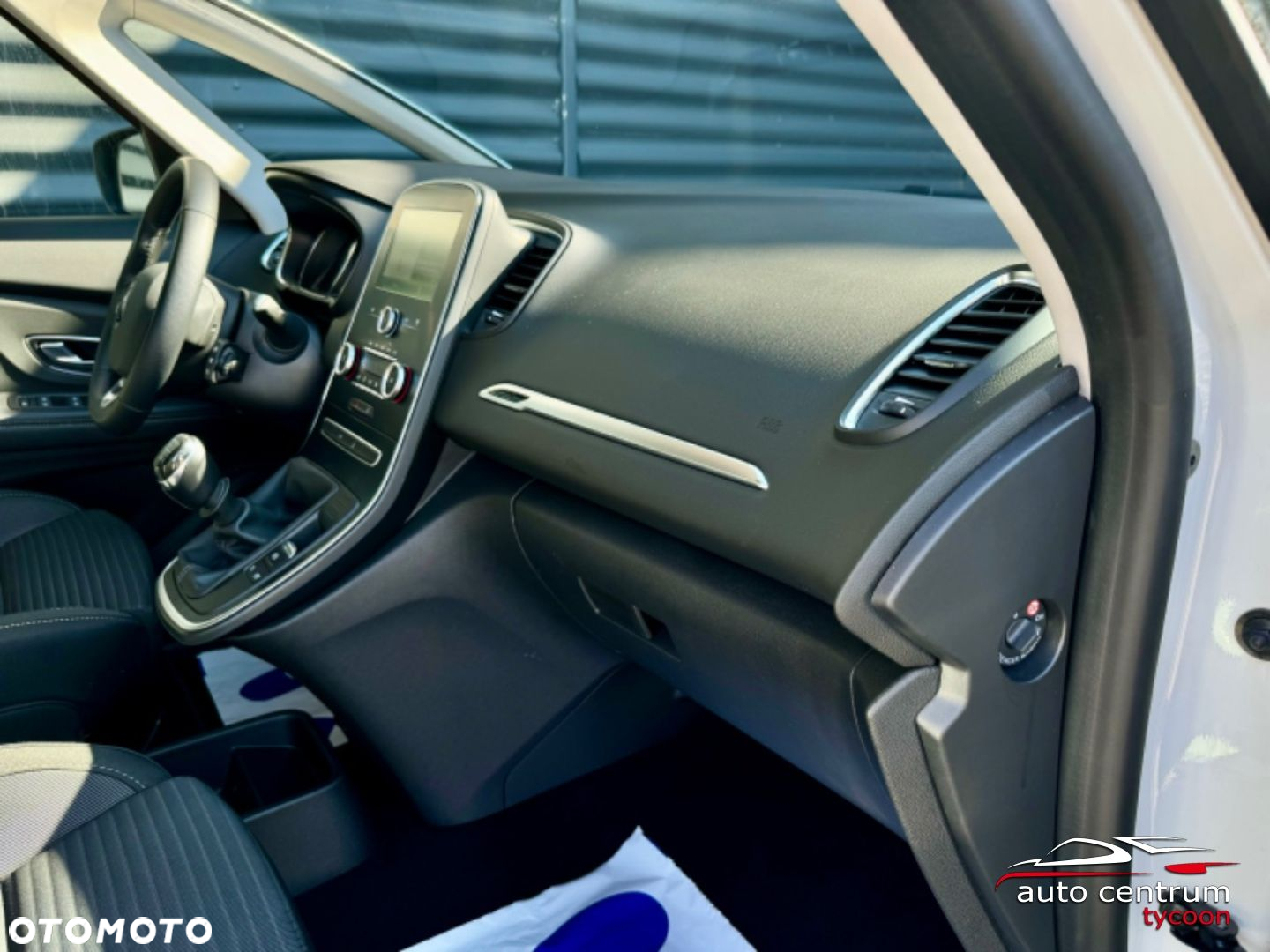Renault Scenic - 39