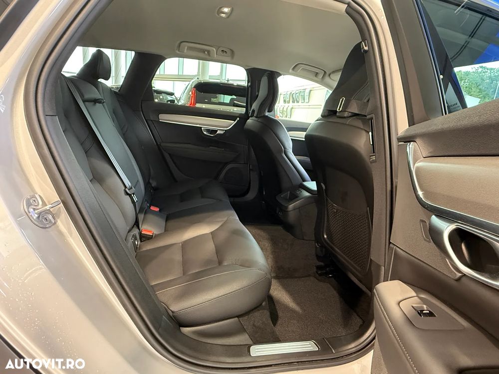 Volvo V90 B4 MHEV AT AWD Core - 21