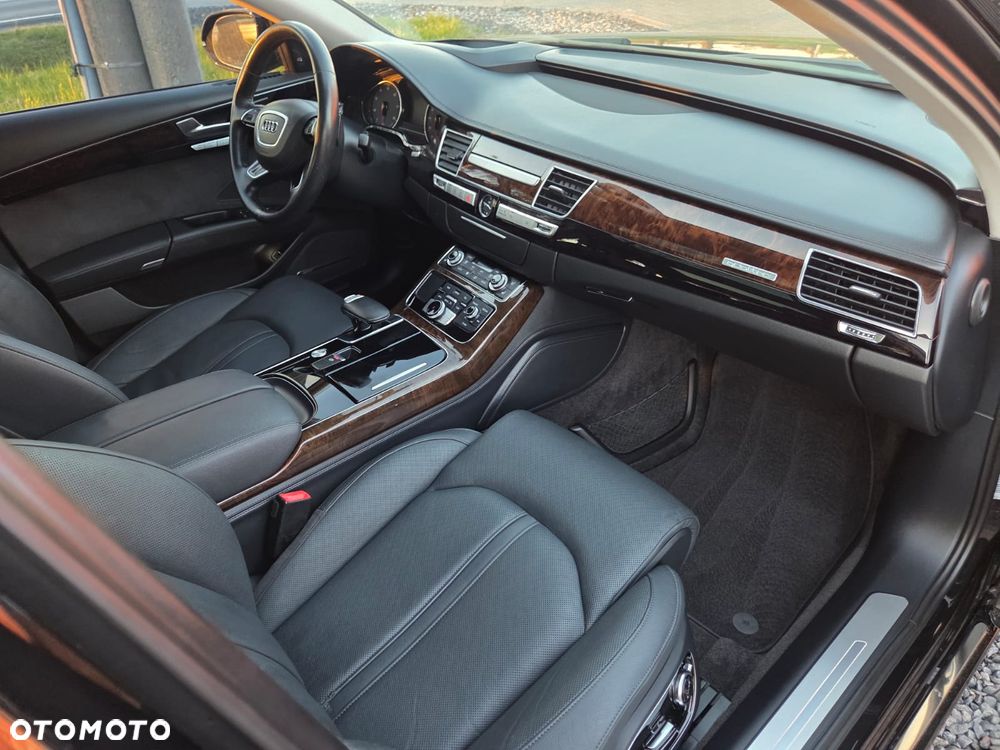 Audi A8 3.0 TFSI Quattro tiptronic - 24