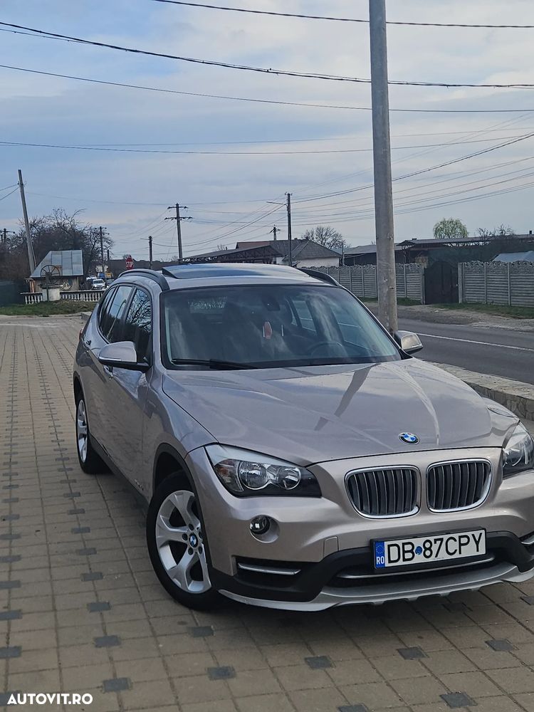 BMW X1 sDrive18d Sport Line - 32