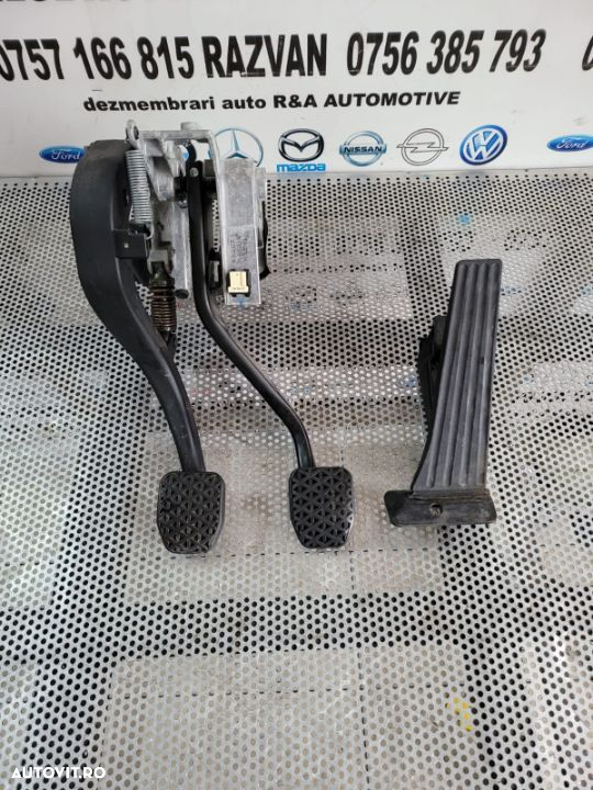Pod Pedalier Pedala Frana Acceleratie Ambreaj BMW F30 F31 F34 F80 F20 F21 Volan Stanga Europa - 3