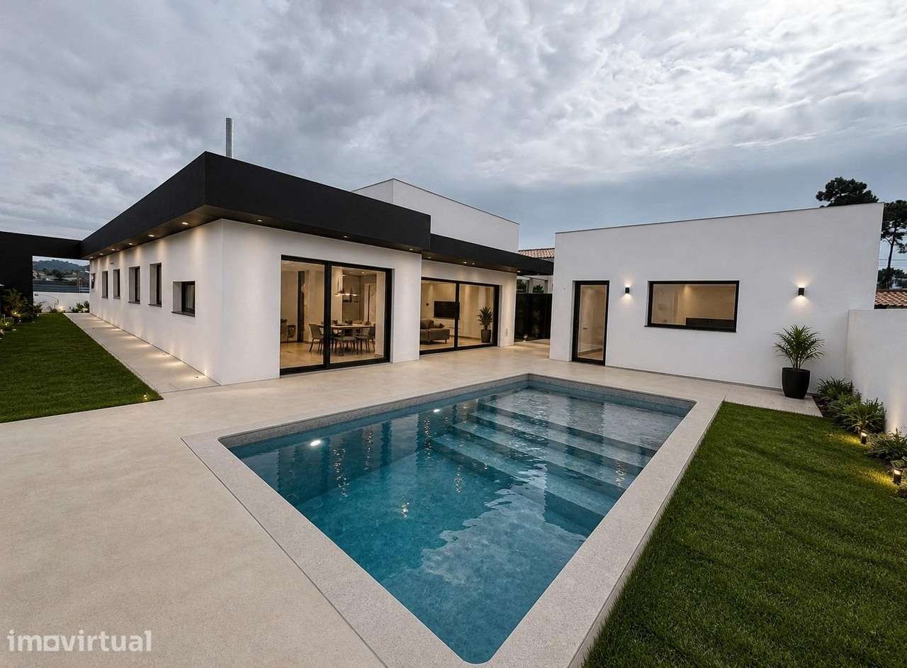 Moradia T5 de Luxo Isolada com 5 Suítes em Azeitão com piscina!! - Grande imagem: 3/20