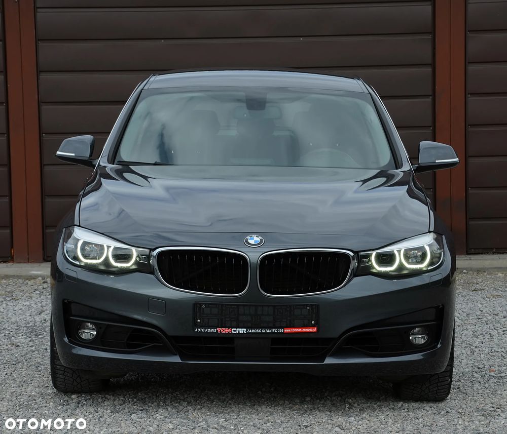 BMW 3GT 320i - 3