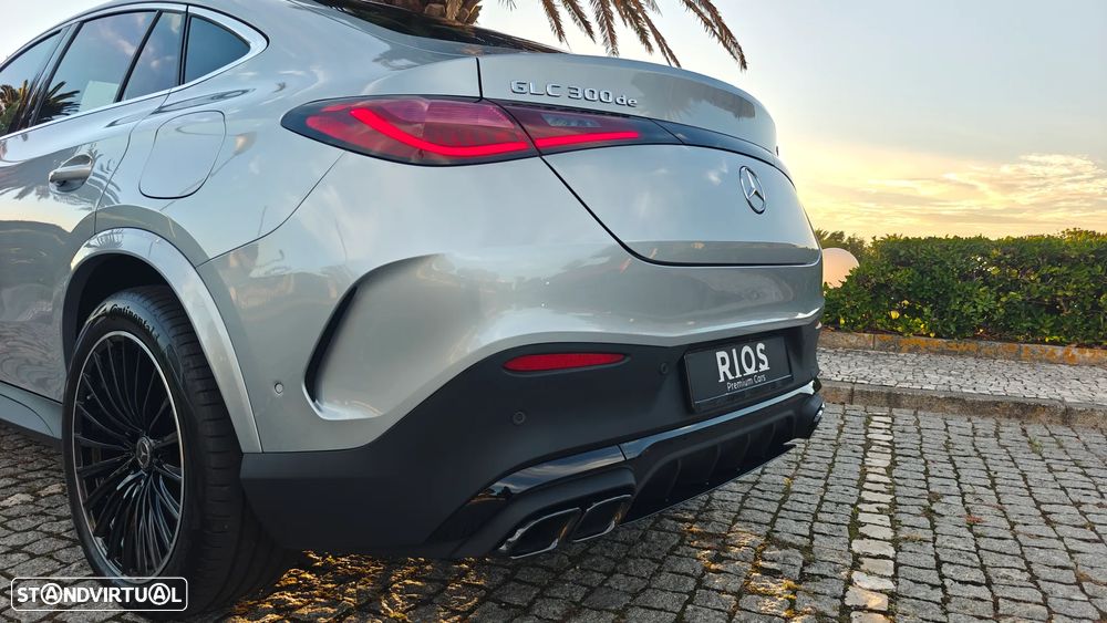 Mercedes-Benz GLC 300 de Coupe 4Matic - 26