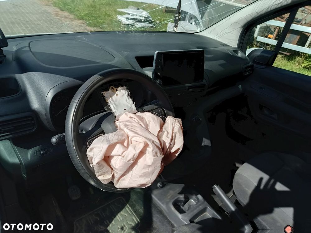 Toyota proace city - 25