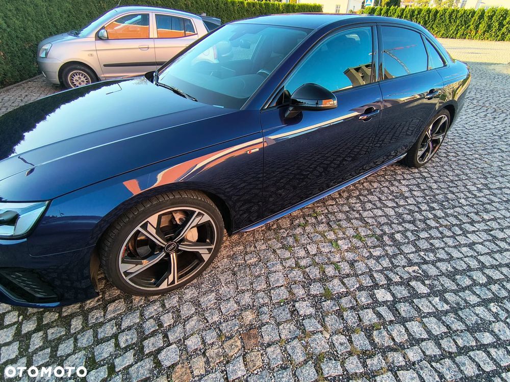 Audi A4 - 24
