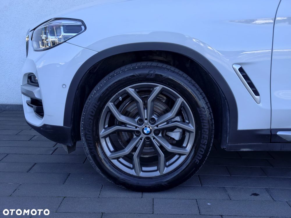 BMW X3 xDrive20d MHEV xLine sport - 4