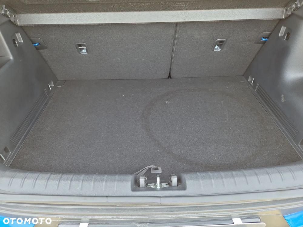 Kia Stonic 1.2 L Business Line - 29