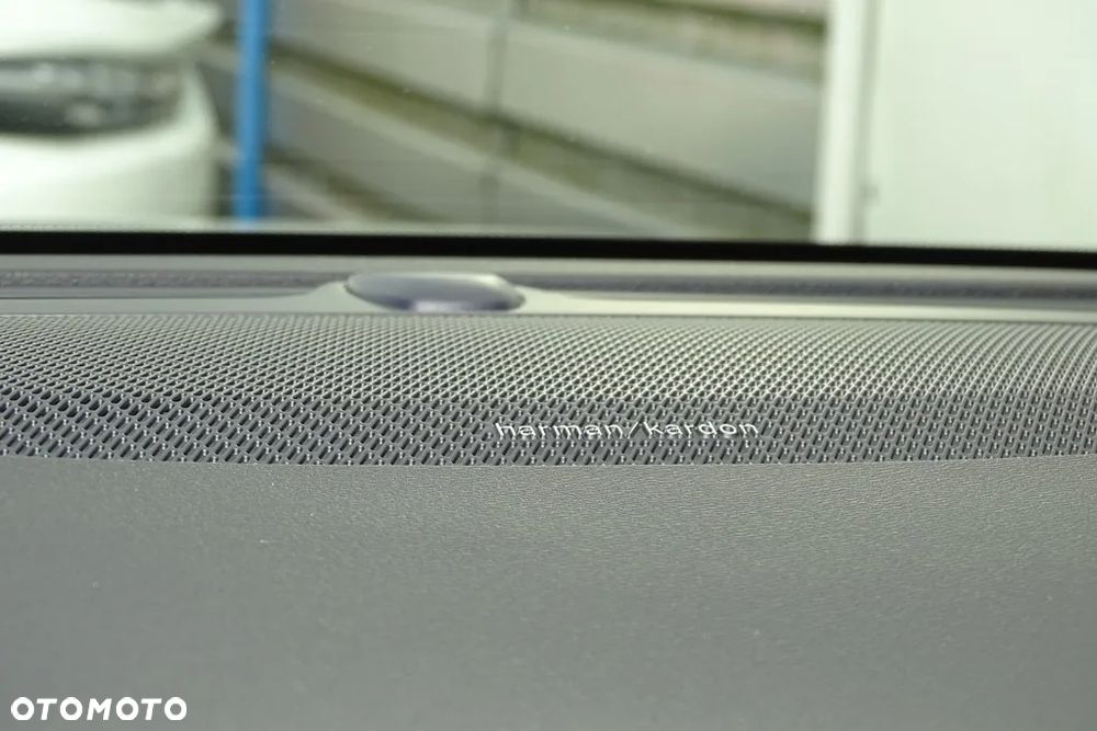 Volvo V60 T6 AWD Recharge Geartronic Inscription - 32