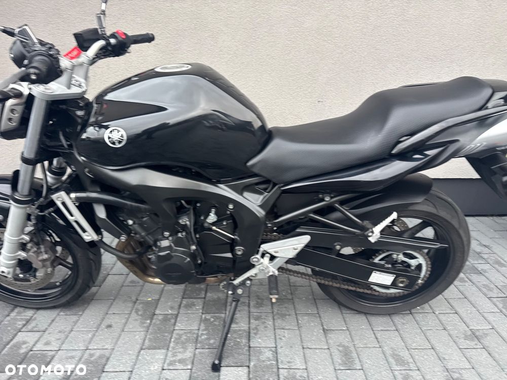 Yamaha FZ6 - 16