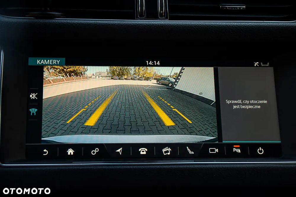 Jaguar XF 2.0 T R-Sport - 29