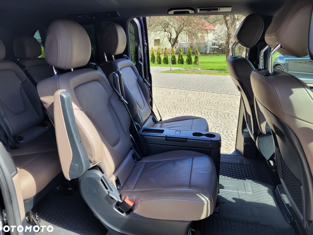 Mercedes-Benz Klasa V 250 d 4-Matic Avantgarde 9G-Tronic (d³ugi) - 26