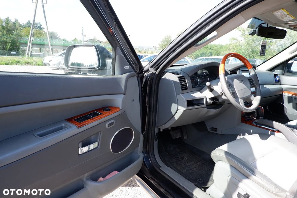 Jeep Grand Cherokee 3.0 CRD Automatik Overland - 24