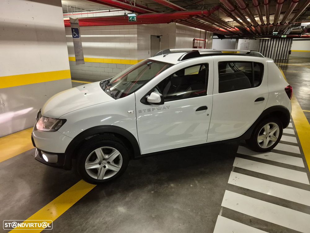 Dacia Sandero 0.9 TCe Stepway - 3