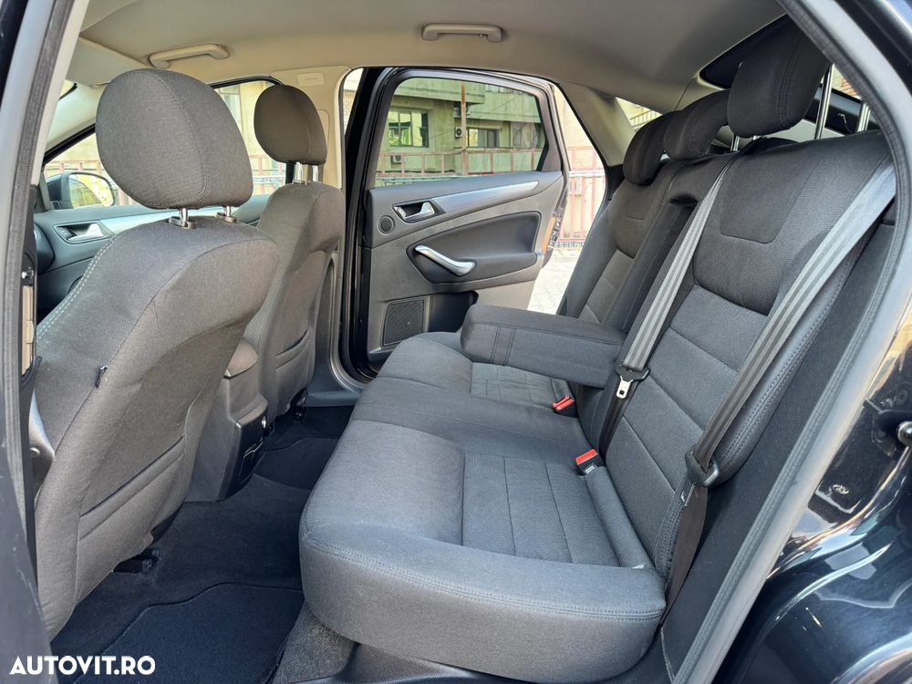 Ford Mondeo 2.0 TDCI Titanium - 18