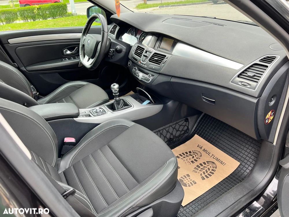 Renault Laguna dCi 110 FAP Limited - 22