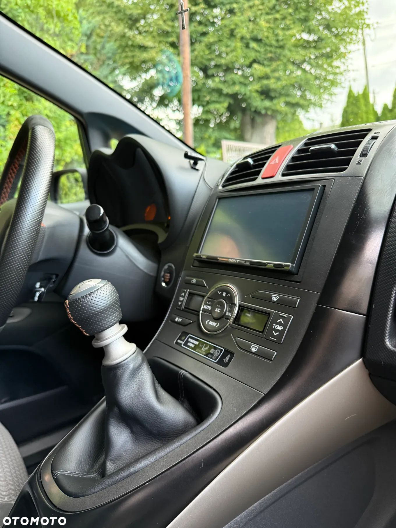 Toyota Auris 2.0 D-4D Prestige - 22