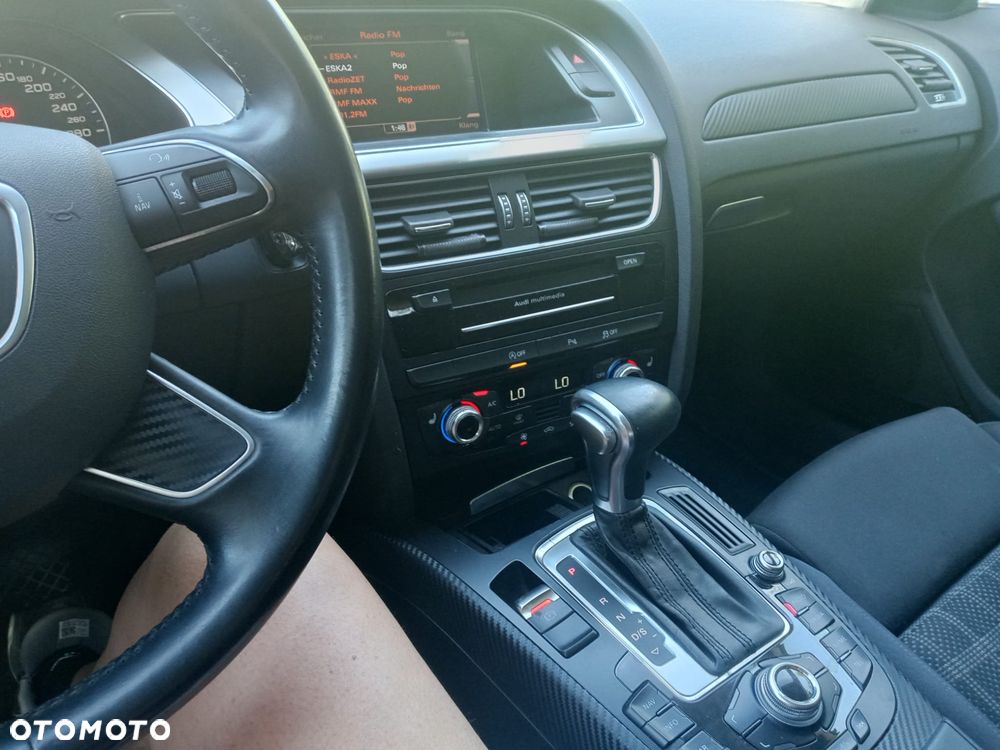 Audi A4 Avant - 11
