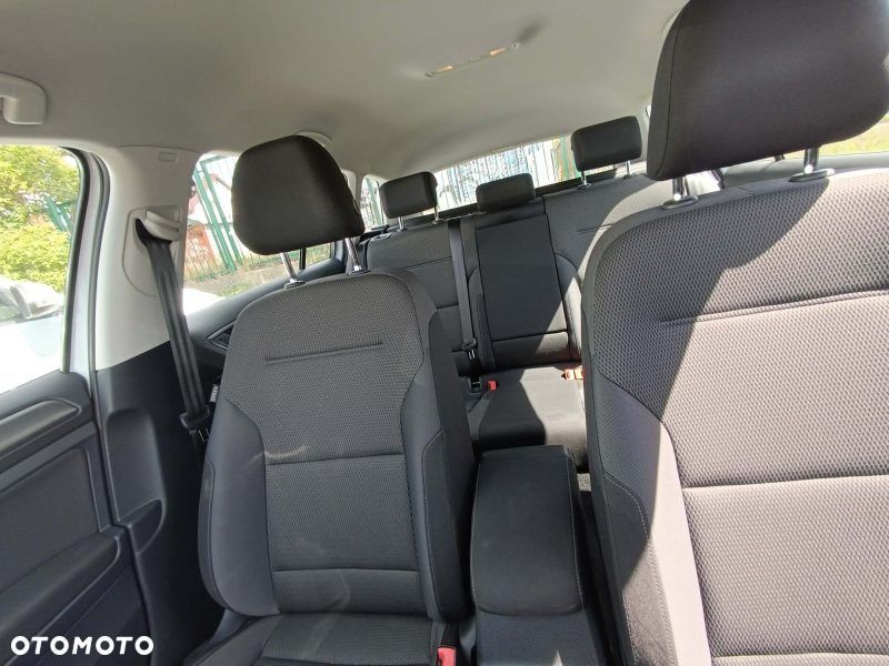 Volkswagen Golf 1.6 TDI BMT Comfortline - 8