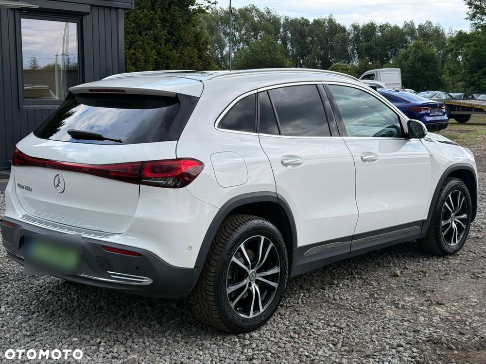 Mercedes-Benz EQA 250 66.5kWh Electric Art - 5