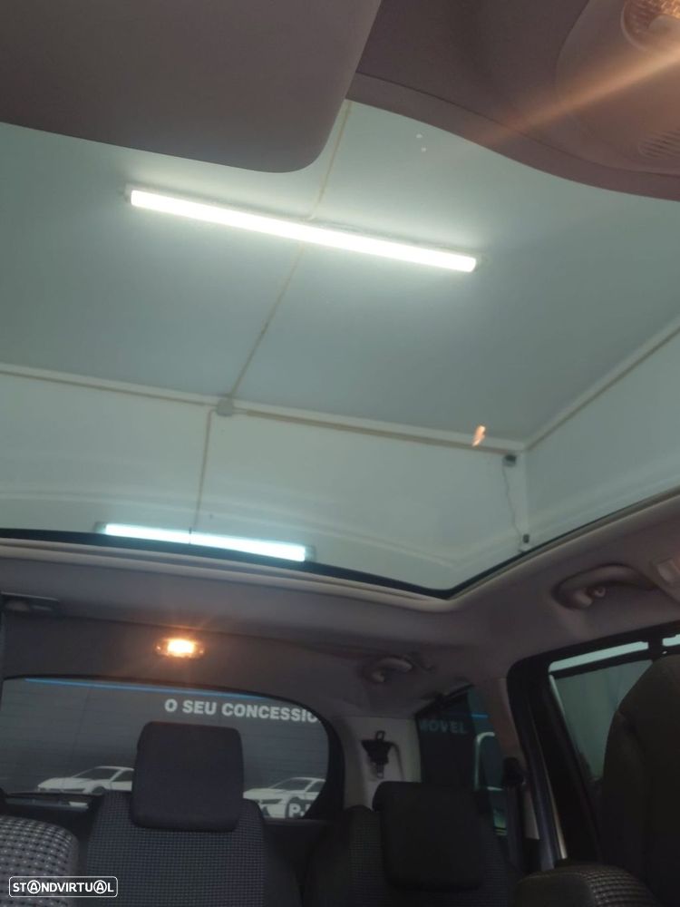 Peugeot 5008 1.6 HDi Sport - 12