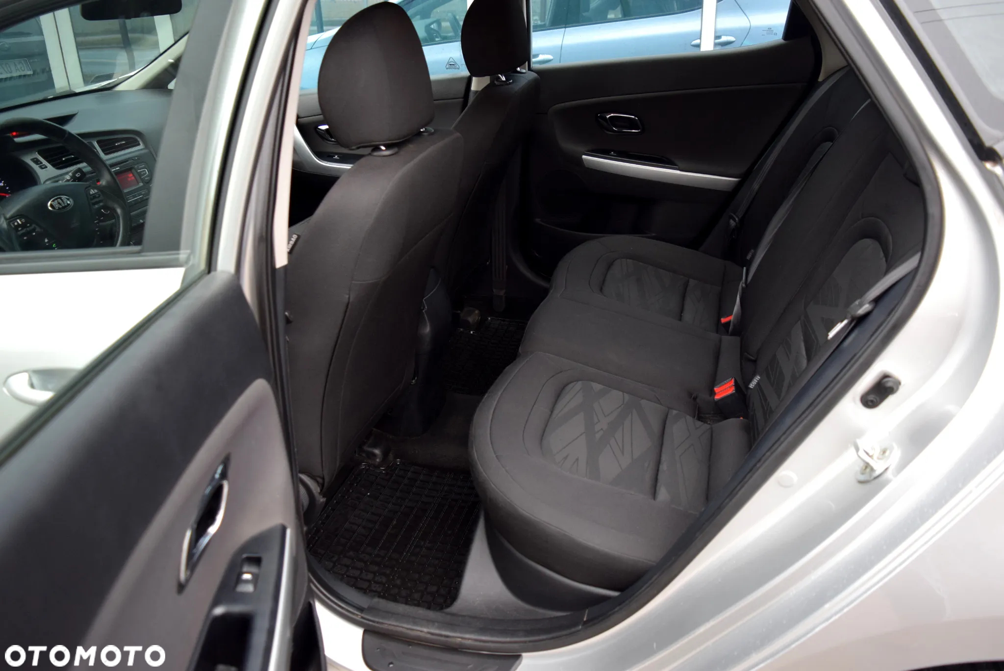 Kia Ceed Cee'd 1.4 L - 8