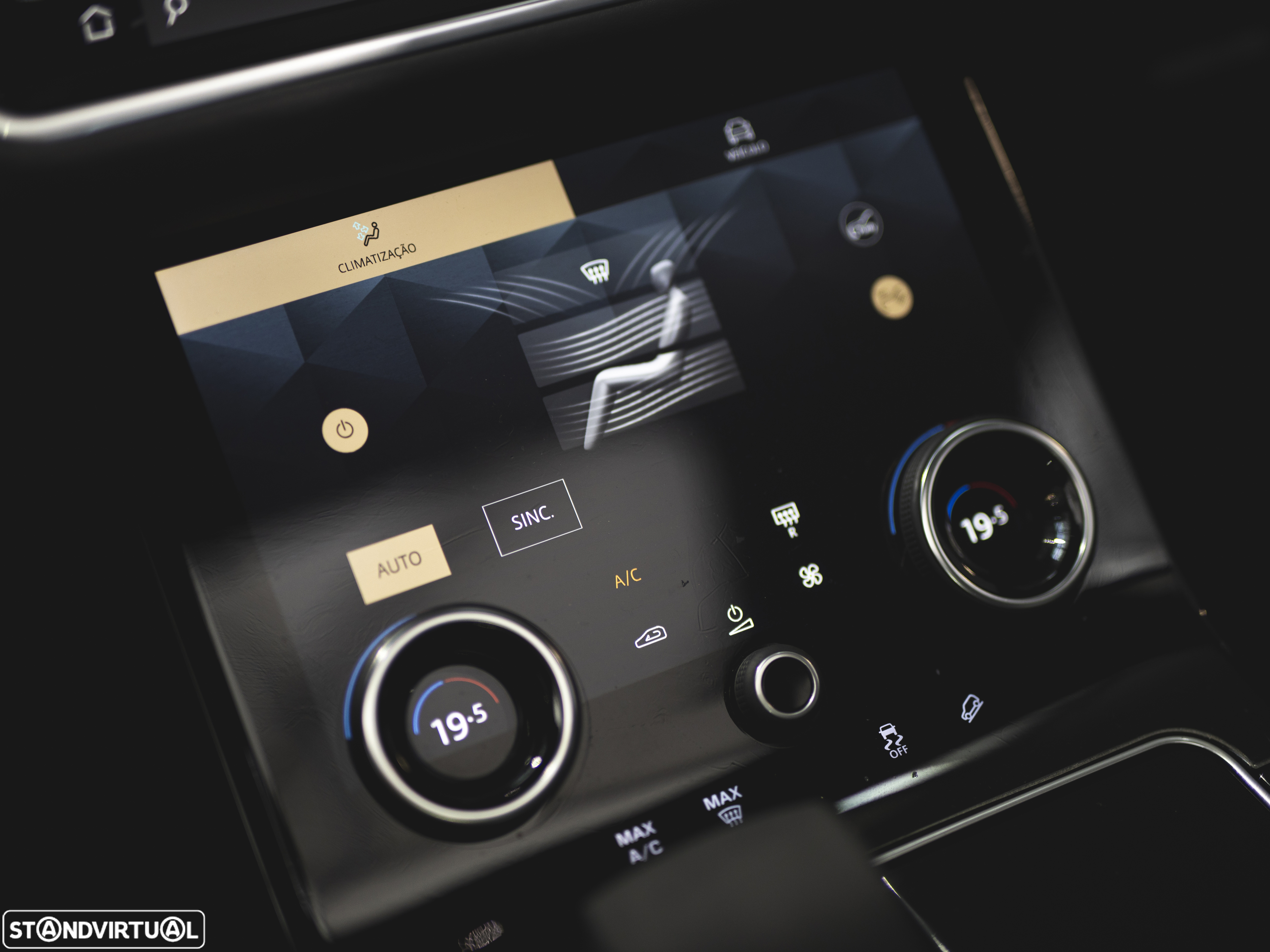 Land Rover Range Rover Velar D200 Dynamic SE - 21