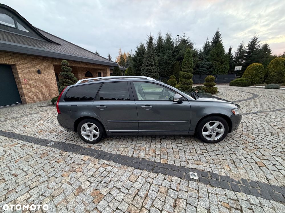 Volvo V50 2012 photo 5