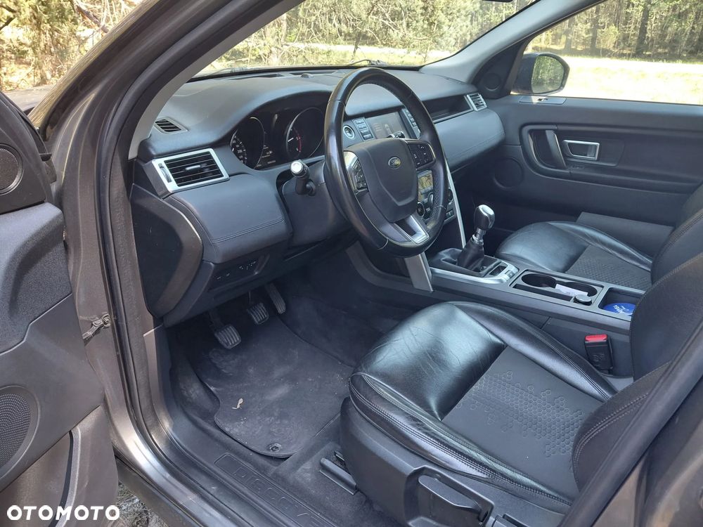 Land Rover Discovery Sport - 9